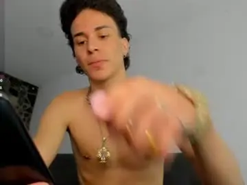 Chaturbate Live Sex Cam of maxxx_bigcock