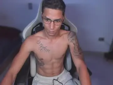 Chaturbate Best live sex cam show of wexx_
