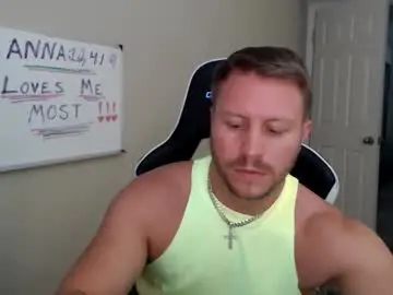 Chaturbate Live Sex Cam of player2pawns