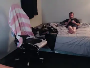 Chaturbate Live Sex Cam of kuggy570