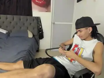 Chaturbate Nude Webcam of white_master444