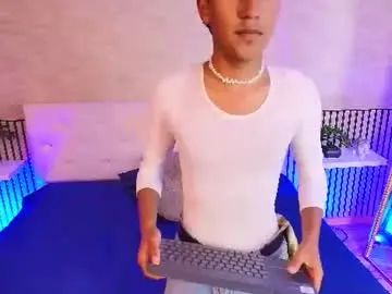 Chaturbate Sex Cam of alex_santoss