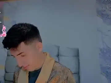 Chaturbate Live Sex Cam of un_sluttyy