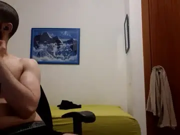 Chaturbate Sex Chat of cuteguy52