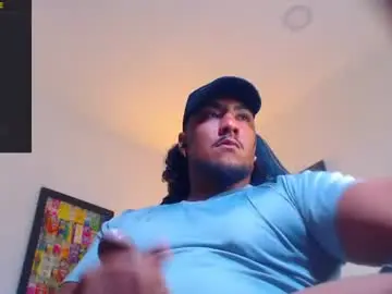 Chaturbate Live Sex Cam of yosoy_enzo2020