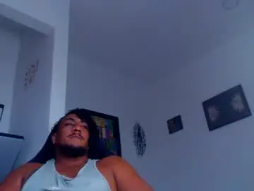 Chaturbate Watch Live Sex Cams of yosoy_enzo2020