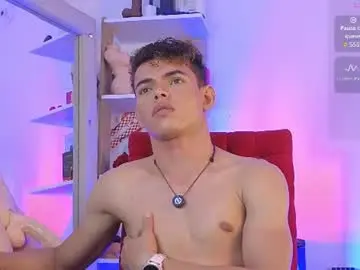 Chaturbate Best live sex cam show of nijinsky_latinboy