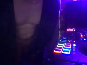 Chaturbate Live Porn of brooklynrodeo