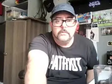 Chaturbate Live Sex Cam of abennett76