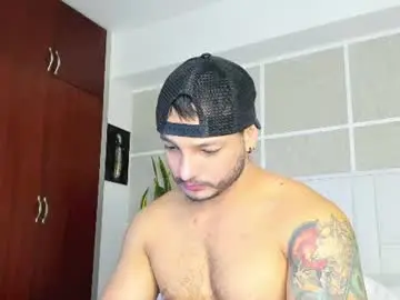 Chaturbate Nude Webcam of isaacs11