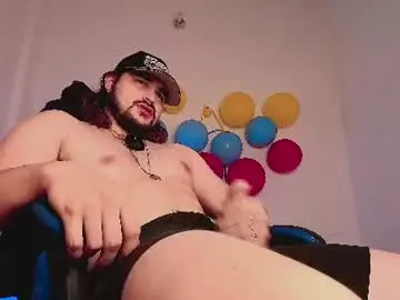 Chaturbate Live Sex Cam of derek_vow