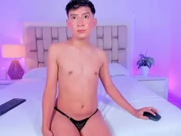 Chaturbate Free Live Porn of nicocute_