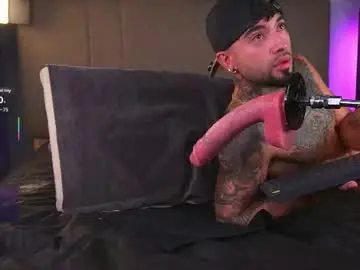 Chaturbate Watch Live Sex Cams of samuelboytattoo