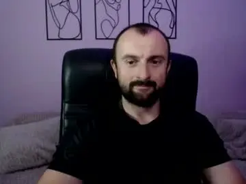 Chaturbate Live Sex Cam of brindlefly69