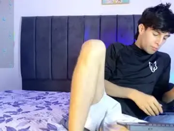 Chaturbate Free Porn Cam of axxxel_twink