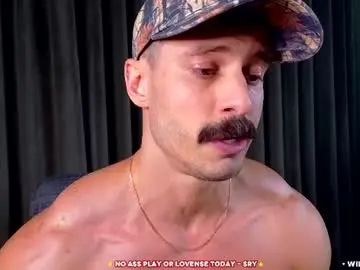 Chaturbate Live Sex Cam of willyumx