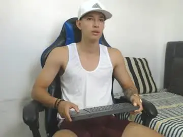 Chaturbate Sex Cam of jake_shadow14