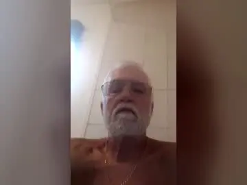 Chaturbate Adult Webcams of mrbighotcock12