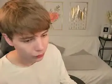Chaturbate Live Sex Cam of andyjey_