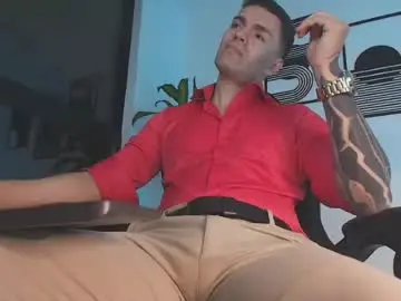 Chaturbate Best live sex cam show of alpha_dominus_