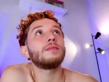Chaturbate Live Sex Cam of chrisstianford