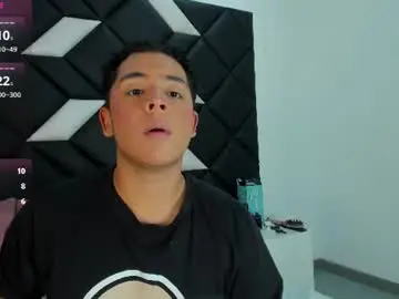Chaturbate Sex Cam of darian_laforteza