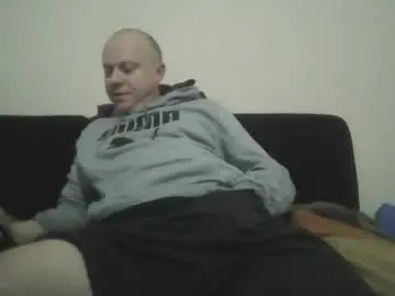 Chaturbate Live Sex Cam of ballzrockwell