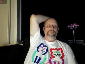 Chaturbate Watch Live Sex Cams of hardmrlazy