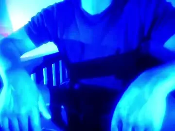 Chaturbate Live Sex Cam of plush73