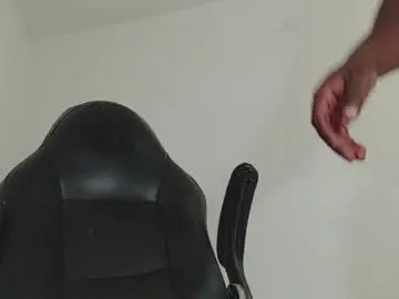Chaturbate Live Sex of brant_garcia
