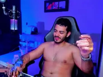 Chaturbate Watch Live Sex Cams of bruno_diaz31