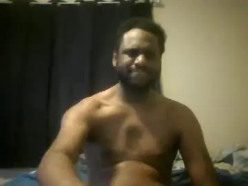 Chaturbate Live Sex Cam of mroutla