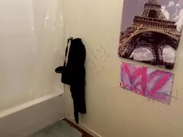 Chaturbate Live Sex Cam of matthew_zzz