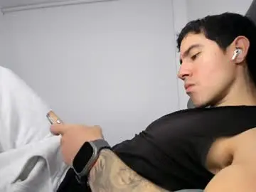 Chaturbate Free Porn Cam of andresjuan92