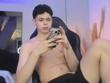 Chaturbate Adult Webcam of mykelcano