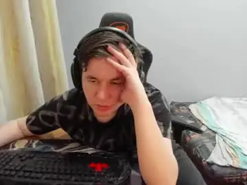Chaturbate Live Porn of iliaskrislove