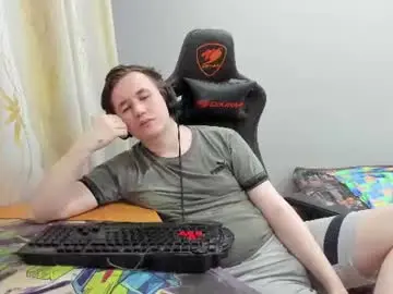 Chaturbate Live Sex Cam of iliaskrislove
