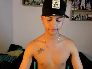 Chaturbate Watch Live Sex Cams of alejoo_storms