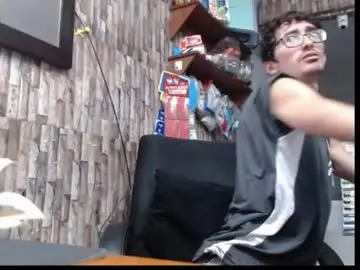 Chaturbate Best live sex cam show of jhosuamoore2