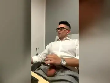 Chaturbate Nude Webcam of masterboss_fl