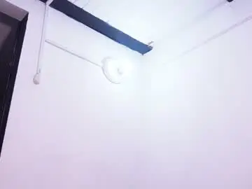 Chaturbate Live Porn of roger_belmont