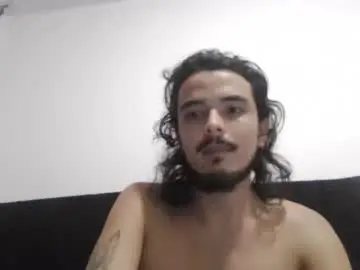 Chaturbate Sex Chat of danielhot17