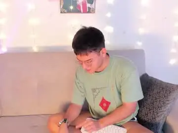 Chaturbate Live Sex Cam of diegorobles30