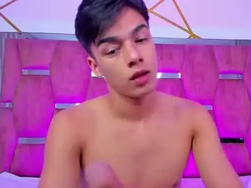 Chaturbate Best live sex cam show of gerony_