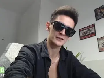 Chaturbate Free Porn Cam of rustynf1tz