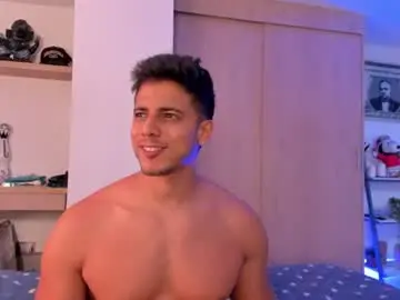 Chaturbate Nude Webcam of ashton_coleman_
