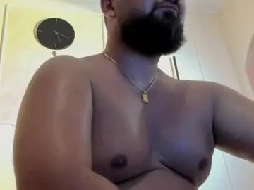 Chaturbate Live Sex of netivox_studio
