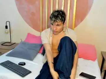 Chaturbate Best live sex cam show of valerius_angel