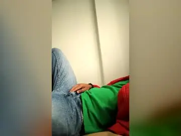 Chaturbate Live Sex Cam of reyfons