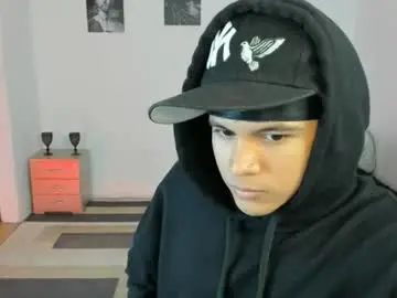 Chaturbate Nude Webcam of sant_wahlberg